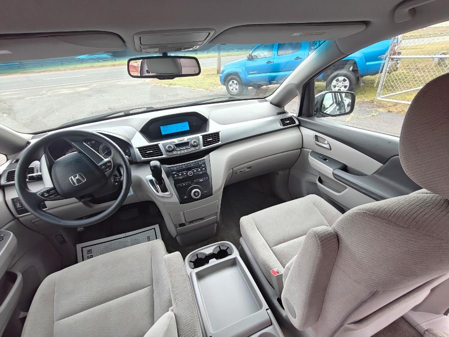 2011 Honda Odyssey 5dr EX, available for sale in South Windsor, Connecticut | Fancy Rides LLC. South Windsor, Connecticut 2011 Honda Odyssey 5dr EX, available for sale in South Windsor, Connecticut | Fancy Rides LLC. South Windsor, Connecticut