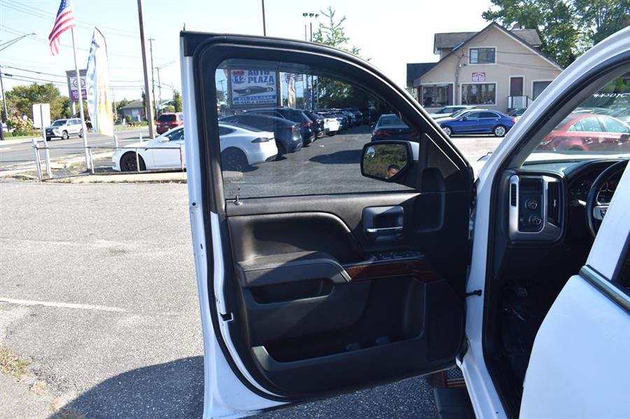 2014 GMC Sierra 1500 SLE, available for sale in Patchogue, New York | 112 Auto Plaza. Patchogue, New York 2014 GMC Sierra 1500 SLE, available for sale in Patchogue, New York | 112 Auto Plaza. Patchogue, New York