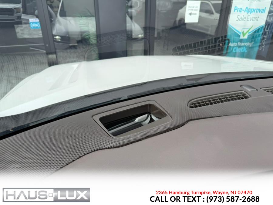 2022 Cadillac Escalade ESV 4WD 4dr Premium Luxury (Captain Seats), available for sale in Wayne, New Jersey | Haus of Lux. Wayne, New Jersey 2022 Cadillac Escalade ESV 4WD 4dr Premium Luxury (Captain Seats), available for sale in Wayne, New Jersey | Haus of Lux. Wayne, New Jersey