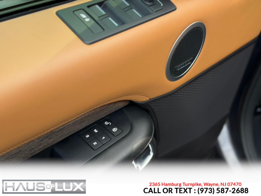 2017 Land Rover Discovery HSE Luxury V6 Supercharged (3rd ROW), available for sale in Wayne, New Jersey | Haus of Lux. Wayne, New Jersey 2017 Land Rover Discovery HSE Luxury V6 Supercharged (3rd ROW), available for sale in Wayne, New Jersey | Haus of Lux. Wayne, New Jersey