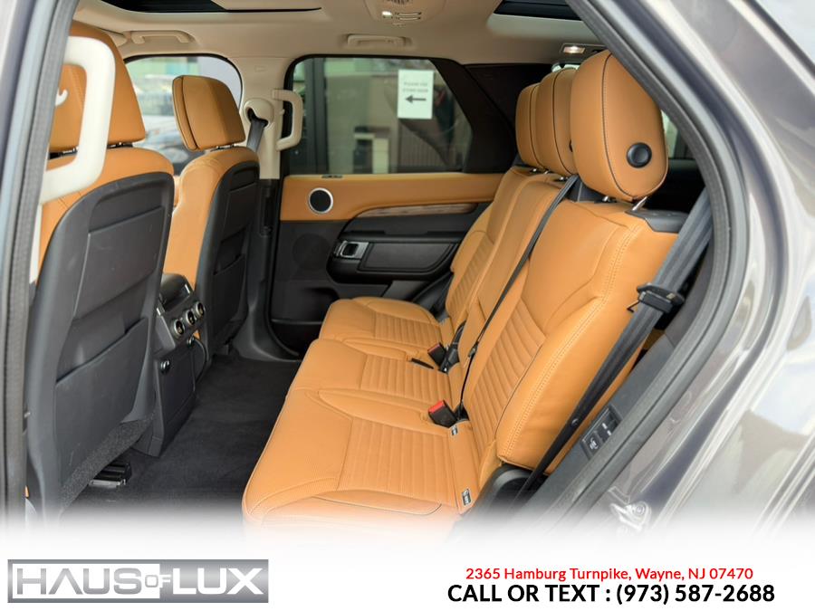 2017 Land Rover Discovery HSE Luxury V6 Supercharged (3rd ROW), available for sale in Wayne, New Jersey | Haus of Lux. Wayne, New Jersey 2017 Land Rover Discovery HSE Luxury V6 Supercharged (3rd ROW), available for sale in Wayne, New Jersey | Haus of Lux. Wayne, New Jersey
