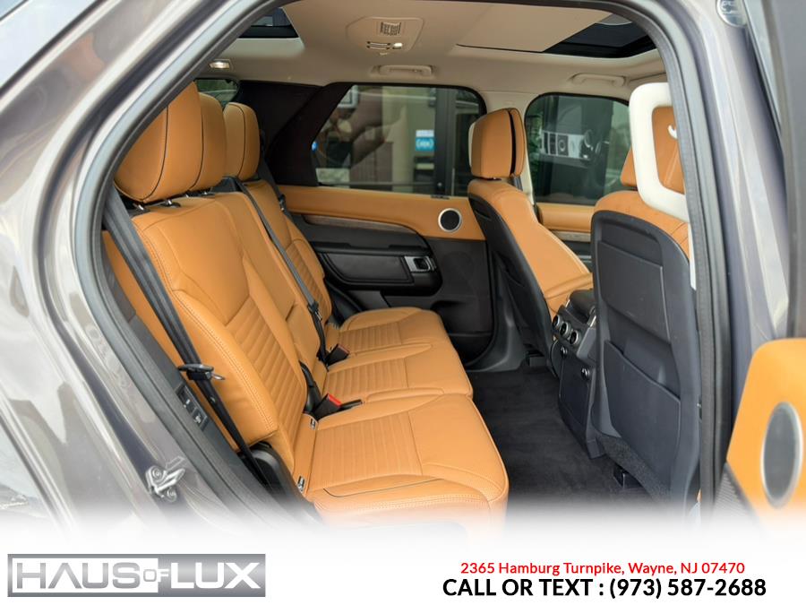2017 Land Rover Discovery HSE Luxury V6 Supercharged (3rd ROW), available for sale in Wayne, New Jersey | Haus of Lux. Wayne, New Jersey 2017 Land Rover Discovery HSE Luxury V6 Supercharged (3rd ROW), available for sale in Wayne, New Jersey | Haus of Lux. Wayne, New Jersey