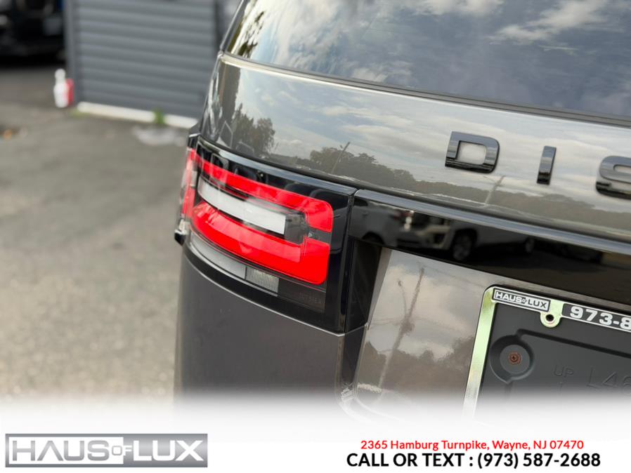 2017 Land Rover Discovery HSE Luxury V6 Supercharged (3rd ROW), available for sale in Wayne, New Jersey | Haus of Lux. Wayne, New Jersey 2017 Land Rover Discovery HSE Luxury V6 Supercharged (3rd ROW), available for sale in Wayne, New Jersey | Haus of Lux. Wayne, New Jersey