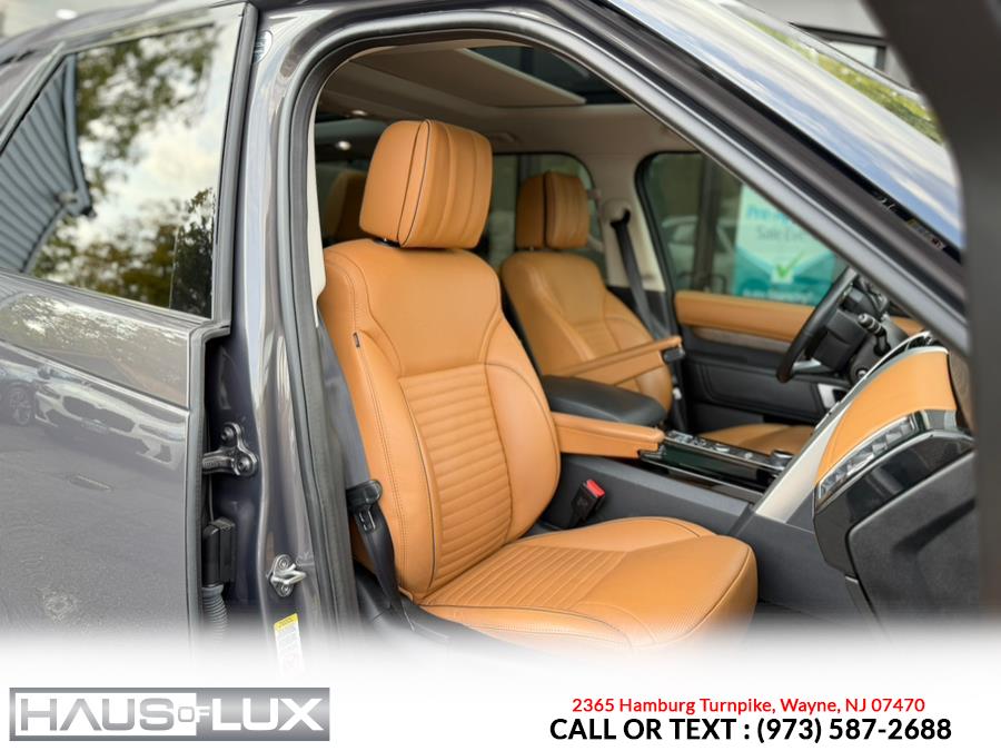 2017 Land Rover Discovery HSE Luxury V6 Supercharged (3rd ROW), available for sale in Wayne, New Jersey | Haus of Lux. Wayne, New Jersey 2017 Land Rover Discovery HSE Luxury V6 Supercharged (3rd ROW), available for sale in Wayne, New Jersey | Haus of Lux. Wayne, New Jersey