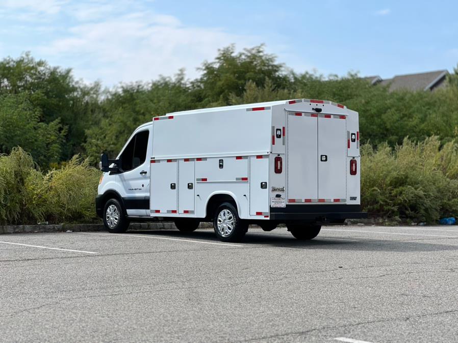 2022 Ford Transit Cutaway T-350 RWD SRW 138" WB 9500 GVWR, available for sale in Paterson, New Jersey | Speedway Commercial Motors LLC. Paterson, New Jersey 2022 Ford Transit Cutaway T-350 RWD SRW 138" WB 9500 GVWR, available for sale in Paterson, New Jersey | Speedway Commercial Motors LLC. Paterson, New Jersey