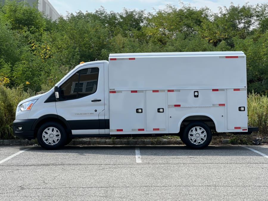 2022 Ford Transit Cutaway T-350 RWD SRW 138" WB 9500 GVWR, available for sale in Paterson, New Jersey | Speedway Commercial Motors LLC. Paterson, New Jersey 2022 Ford Transit Cutaway T-350 RWD SRW 138" WB 9500 GVWR, available for sale in Paterson, New Jersey | Speedway Commercial Motors LLC. Paterson, New Jersey