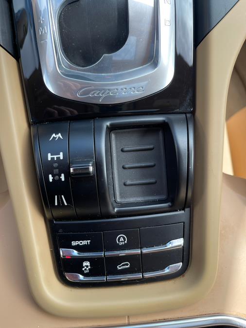 2013 Porsche Cayenne AWD 4dr Tiptronic, available for sale in Bloomfield, Connecticut | AXA Car Sales and Repair LLC. Bloomfield, Connecticut 2013 Porsche Cayenne AWD 4dr Tiptronic, available for sale in Bloomfield, Connecticut | AXA Car Sales and Repair LLC. Bloomfield, Connecticut