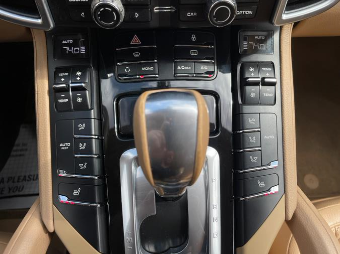 2013 Porsche Cayenne AWD 4dr Tiptronic, available for sale in Bloomfield, Connecticut | AXA Car Sales and Repair LLC. Bloomfield, Connecticut 2013 Porsche Cayenne AWD 4dr Tiptronic, available for sale in Bloomfield, Connecticut | AXA Car Sales and Repair LLC. Bloomfield, Connecticut