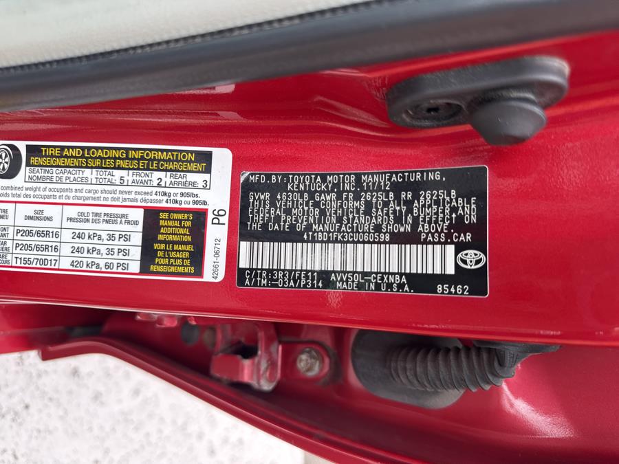 2012 Toyota Camry Hybrid 4dr Sdn LE, available for sale in Waterbury, Connecticut | National Auto Brokers, Inc.. Waterbury, Connecticut 2012 Toyota Camry Hybrid 4dr Sdn LE, available for sale in Waterbury, Connecticut | National Auto Brokers, Inc.. Waterbury, Connecticut