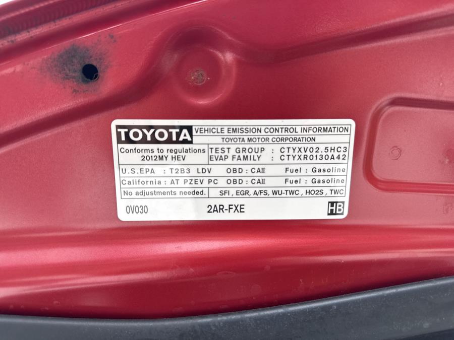 2012 Toyota Camry Hybrid 4dr Sdn LE, available for sale in Waterbury, Connecticut | National Auto Brokers, Inc.. Waterbury, Connecticut 2012 Toyota Camry Hybrid 4dr Sdn LE, available for sale in Waterbury, Connecticut | National Auto Brokers, Inc.. Waterbury, Connecticut