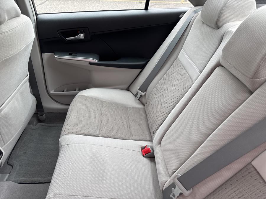 2012 Toyota Camry Hybrid 4dr Sdn LE, available for sale in Waterbury, Connecticut | National Auto Brokers, Inc.. Waterbury, Connecticut 2012 Toyota Camry Hybrid 4dr Sdn LE, available for sale in Waterbury, Connecticut | National Auto Brokers, Inc.. Waterbury, Connecticut