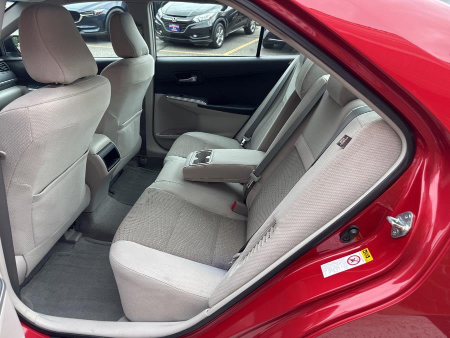 2012 Toyota Camry Hybrid 4dr Sdn LE, available for sale in Waterbury, Connecticut | National Auto Brokers, Inc.. Waterbury, Connecticut 2012 Toyota Camry Hybrid 4dr Sdn LE, available for sale in Waterbury, Connecticut | National Auto Brokers, Inc.. Waterbury, Connecticut