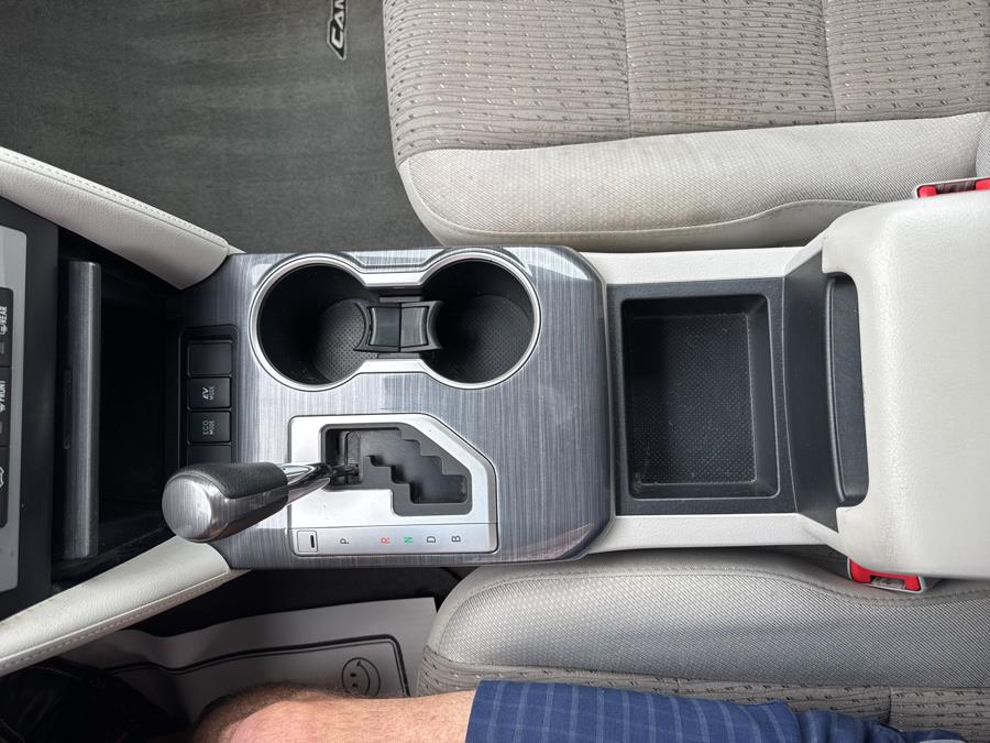2012 Toyota Camry Hybrid 4dr Sdn LE, available for sale in Waterbury, Connecticut | National Auto Brokers, Inc.. Waterbury, Connecticut 2012 Toyota Camry Hybrid 4dr Sdn LE, available for sale in Waterbury, Connecticut | National Auto Brokers, Inc.. Waterbury, Connecticut