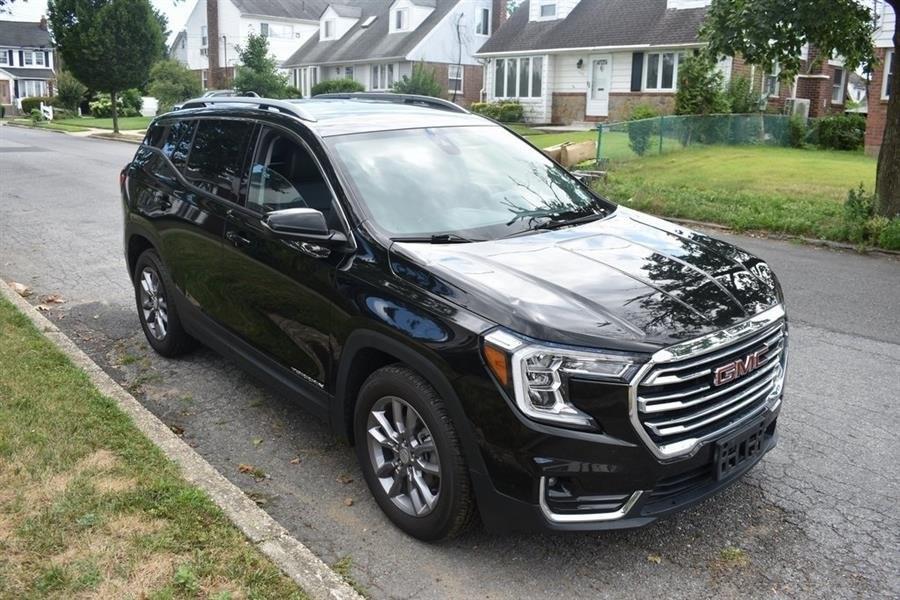 2020 GMC Terrain SLT, available for sale in Hempstead, New York | Certified Automotive Group. Hempstead, New York 2020 GMC Terrain SLT, available for sale in Hempstead, New York | Certified Automotive Group. Hempstead, New York