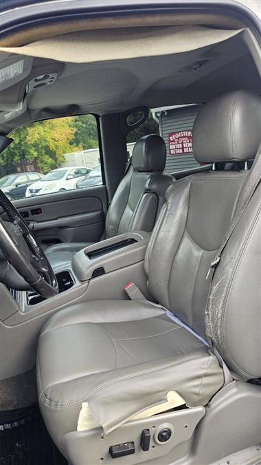 2004 Chevrolet Silverado 1500 LT 4dr Crew Cab 4WD SB, available for sale in Wolcott, New York | Auto Hunter CNY. Wolcott, New York 2004 Chevrolet Silverado 1500 LT 4dr Crew Cab 4WD SB, available for sale in Wolcott, New York | Auto Hunter CNY. Wolcott, New York