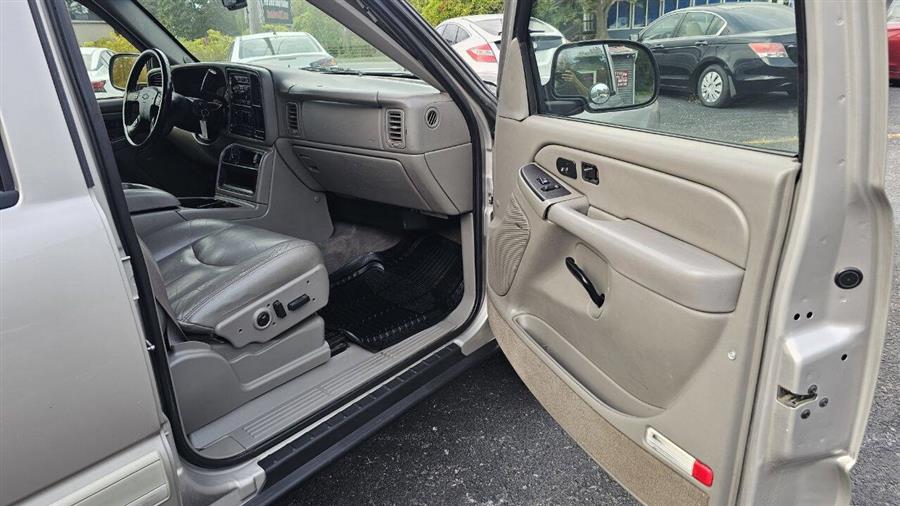 2004 Chevrolet Silverado 1500 LT 4dr Crew Cab 4WD SB, available for sale in Wolcott, New York | Auto Hunter CNY. Wolcott, New York 2004 Chevrolet Silverado 1500 LT 4dr Crew Cab 4WD SB, available for sale in Wolcott, New York | Auto Hunter CNY. Wolcott, New York