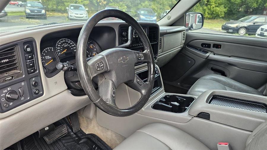 2004 Chevrolet Silverado 1500 LT 4dr Crew Cab 4WD SB, available for sale in Wolcott, New York | Auto Hunter CNY. Wolcott, New York 2004 Chevrolet Silverado 1500 LT 4dr Crew Cab 4WD SB, available for sale in Wolcott, New York | Auto Hunter CNY. Wolcott, New York