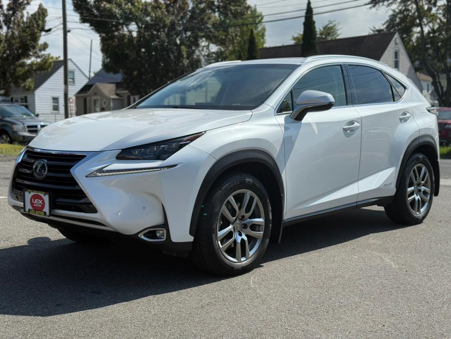 2016 Lexus NX 300h's photo