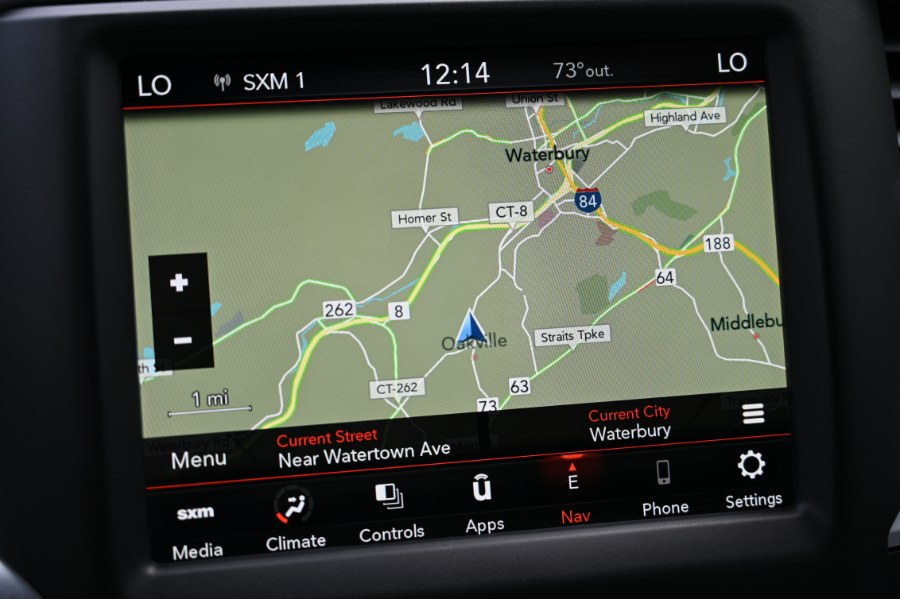 2023 Ram 1500 SLT photo 2
