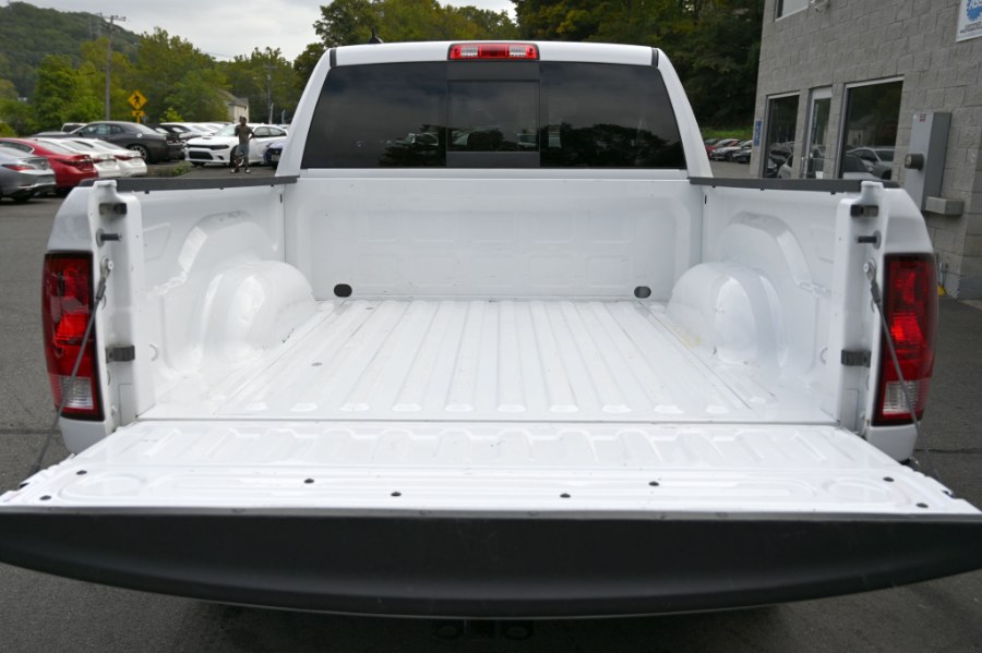 2023 Ram 1500 SLT photo 15