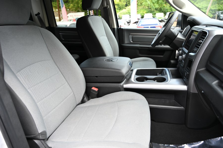 2023 Ram 1500 SLT photo 16