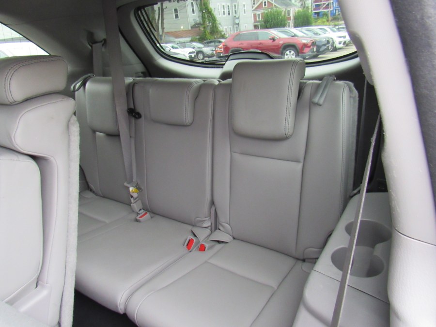 2017 Toyota Highlander XLE, available for sale in Worcester, Massachusetts | Hilario's Auto Sales Inc.. Worcester, Massachusetts 2017 Toyota Highlander XLE, available for sale in Worcester, Massachusetts | Hilario's Auto Sales Inc.. Worcester, Massachusetts