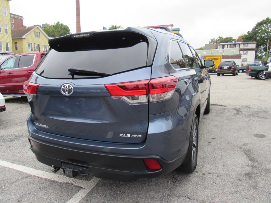 2017 Toyota Highlander XLE, available for sale in Worcester, Massachusetts | Hilario's Auto Sales Inc.. Worcester, Massachusetts 2017 Toyota Highlander XLE, available for sale in Worcester, Massachusetts | Hilario's Auto Sales Inc.. Worcester, Massachusetts