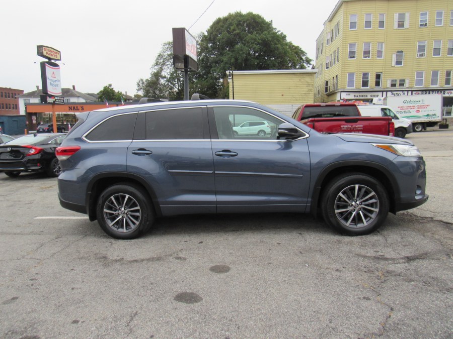 2017 Toyota Highlander XLE, available for sale in Worcester, Massachusetts | Hilario's Auto Sales Inc.. Worcester, Massachusetts 2017 Toyota Highlander XLE, available for sale in Worcester, Massachusetts | Hilario's Auto Sales Inc.. Worcester, Massachusetts