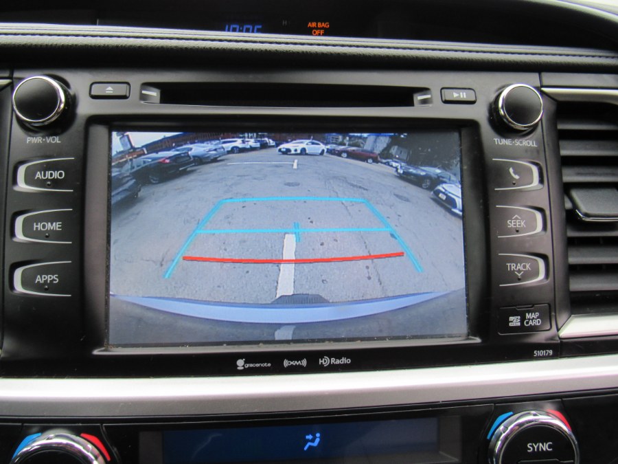 2017 Toyota Highlander XLE, available for sale in Worcester, Massachusetts | Hilario's Auto Sales Inc.. Worcester, Massachusetts 2017 Toyota Highlander XLE, available for sale in Worcester, Massachusetts | Hilario's Auto Sales Inc.. Worcester, Massachusetts