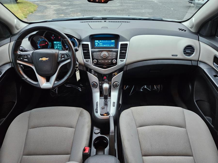 2014 Chevrolet Cruze 4dr Sdn Auto 1LT, available for sale in East Windsor, Connecticut | Toro Auto. East Windsor, Connecticut 2014 Chevrolet Cruze 4dr Sdn Auto 1LT, available for sale in East Windsor, Connecticut | Toro Auto. East Windsor, Connecticut