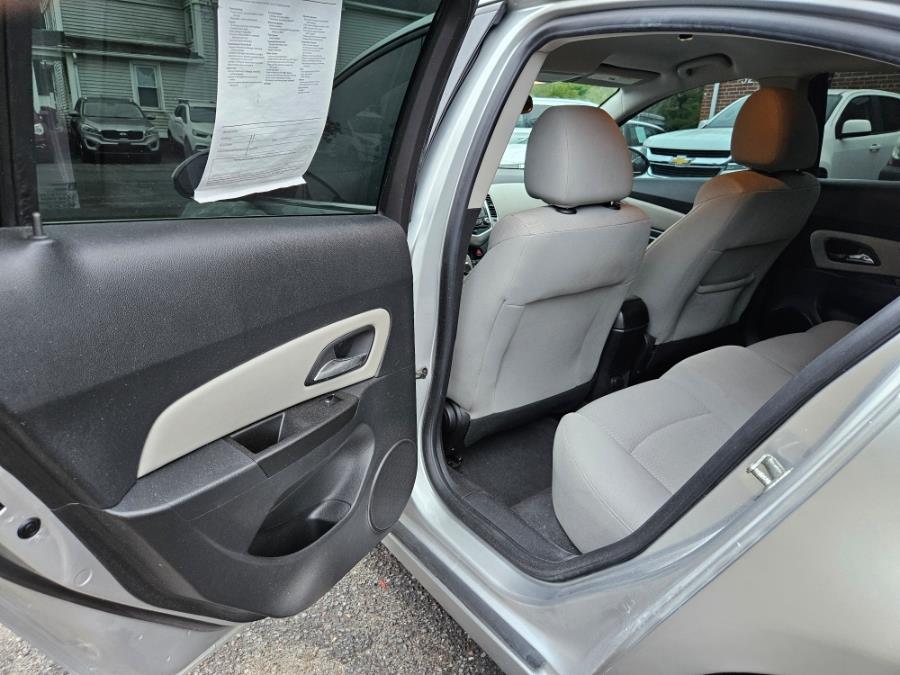 2014 Chevrolet Cruze 4dr Sdn Auto 1LT, available for sale in East Windsor, Connecticut | Toro Auto. East Windsor, Connecticut 2014 Chevrolet Cruze 4dr Sdn Auto 1LT, available for sale in East Windsor, Connecticut | Toro Auto. East Windsor, Connecticut