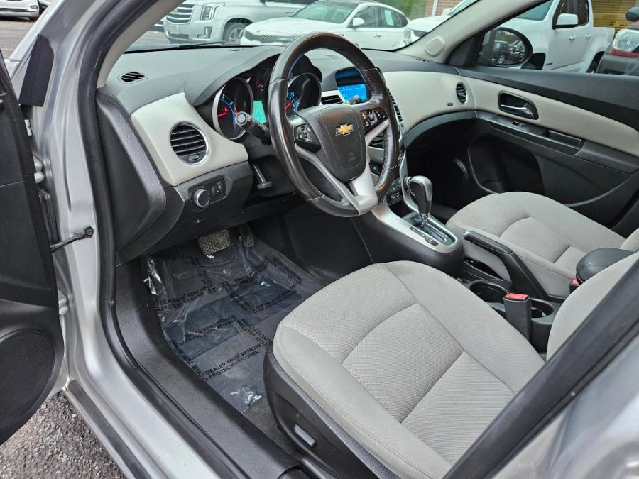 2014 Chevrolet Cruze 4dr Sdn Auto 1LT, available for sale in East Windsor, Connecticut | Toro Auto. East Windsor, Connecticut 2014 Chevrolet Cruze 4dr Sdn Auto 1LT, available for sale in East Windsor, Connecticut | Toro Auto. East Windsor, Connecticut