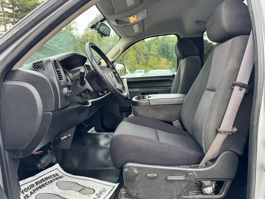 2011 Chevrolet Silverado 2500HD 4WD Reg Cab 133.7" LT, available for sale in Ortonville, Michigan | Marsh Auto Sales LLC. Ortonville, Michigan 2011 Chevrolet Silverado 2500HD 4WD Reg Cab 133.7" LT, available for sale in Ortonville, Michigan | Marsh Auto Sales LLC. Ortonville, Michigan
