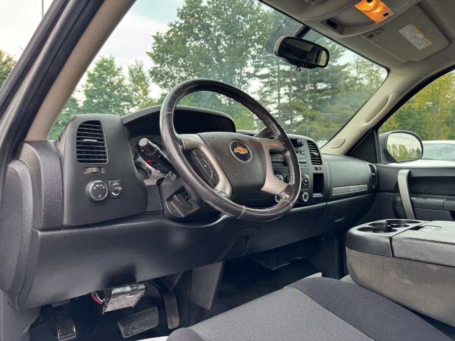 2011 Chevrolet Silverado 2500HD 4WD Reg Cab 133.7" LT, available for sale in Ortonville, Michigan | Marsh Auto Sales LLC. Ortonville, Michigan 2011 Chevrolet Silverado 2500HD 4WD Reg Cab 133.7" LT, available for sale in Ortonville, Michigan | Marsh Auto Sales LLC. Ortonville, Michigan