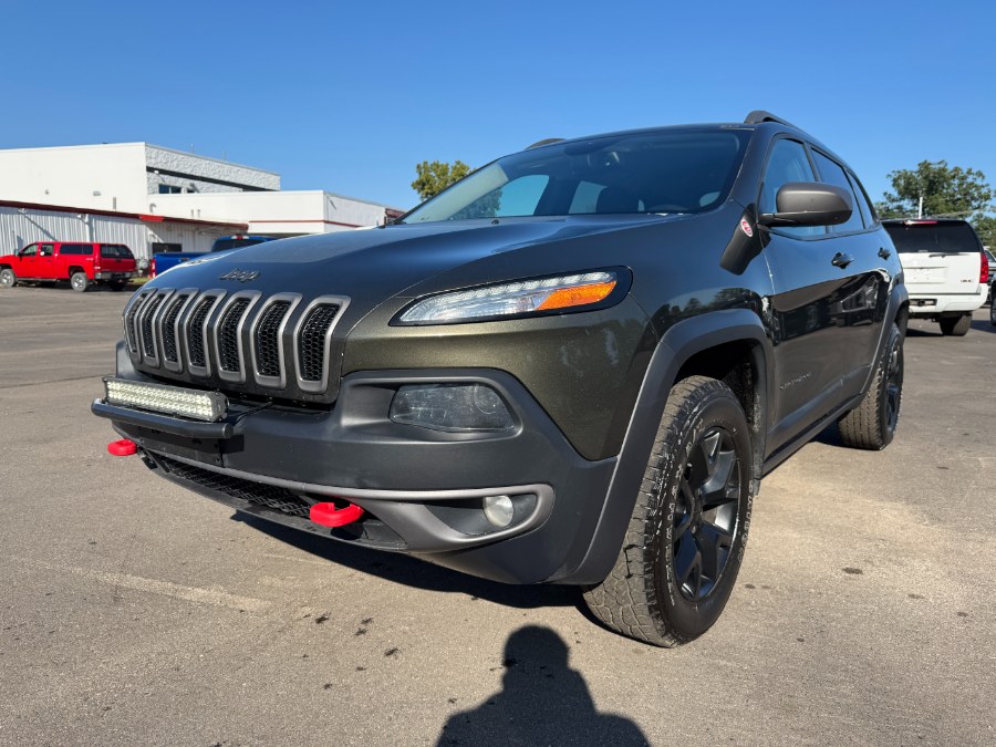 2015 Jeep Cherokee 4WD 4dr Trailhawk, available for sale in Ortonville, Michigan | Marsh Auto Sales LLC. Ortonville, Michigan 2015 Jeep Cherokee 4WD 4dr Trailhawk, available for sale in Ortonville, Michigan | Marsh Auto Sales LLC. Ortonville, Michigan