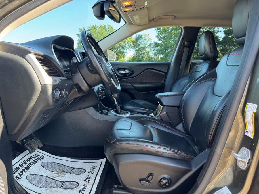 2015 Jeep Cherokee 4WD 4dr Trailhawk, available for sale in Ortonville, Michigan | Marsh Auto Sales LLC. Ortonville, Michigan 2015 Jeep Cherokee 4WD 4dr Trailhawk, available for sale in Ortonville, Michigan | Marsh Auto Sales LLC. Ortonville, Michigan