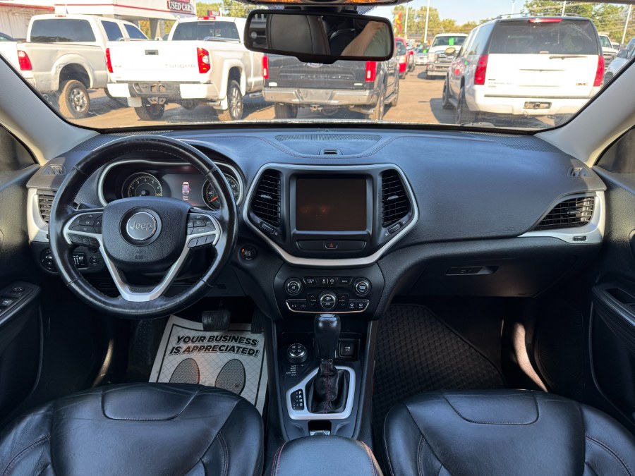 2015 Jeep Cherokee 4WD 4dr Trailhawk, available for sale in Ortonville, Michigan | Marsh Auto Sales LLC. Ortonville, Michigan 2015 Jeep Cherokee 4WD 4dr Trailhawk, available for sale in Ortonville, Michigan | Marsh Auto Sales LLC. Ortonville, Michigan