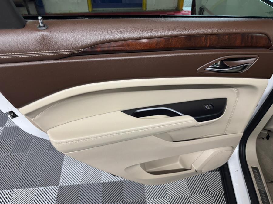 2015 Cadillac SRX FWD 4dr Performance Collection, available for sale in West Babylon , New York | MP Motors Inc. West Babylon , New York 2015 Cadillac SRX FWD 4dr Performance Collection, available for sale in West Babylon , New York | MP Motors Inc. West Babylon , New York