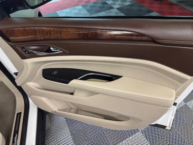 2015 Cadillac SRX FWD 4dr Performance Collection, available for sale in West Babylon , New York | MP Motors Inc. West Babylon , New York 2015 Cadillac SRX FWD 4dr Performance Collection, available for sale in West Babylon , New York | MP Motors Inc. West Babylon , New York