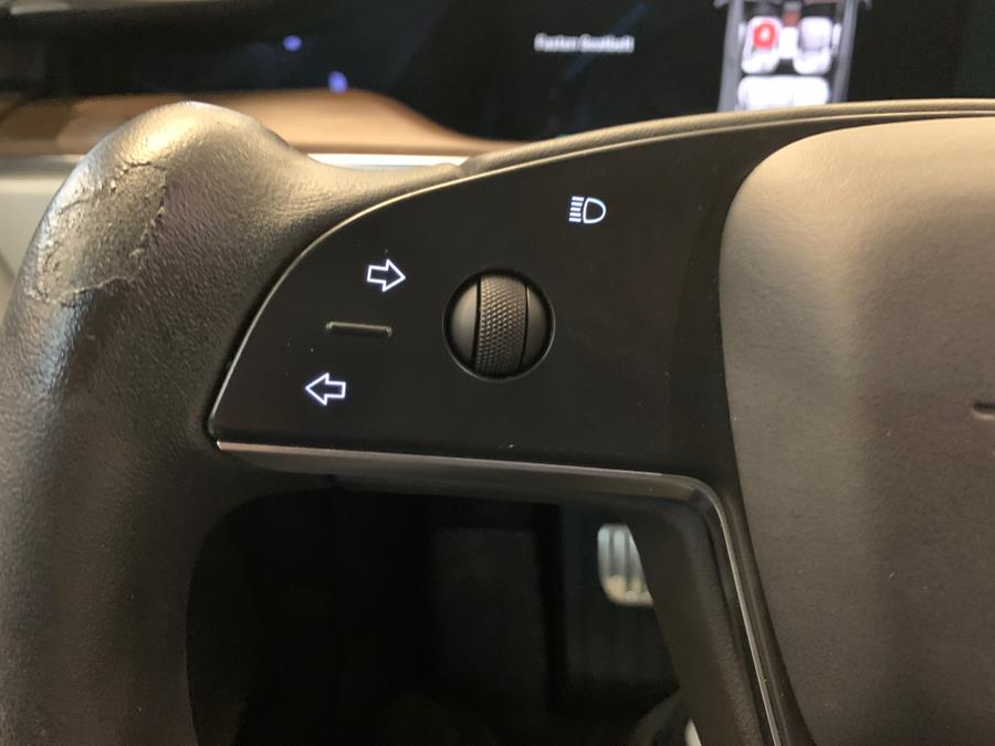 2021 Tesla Model S Long Range AWD photo 19