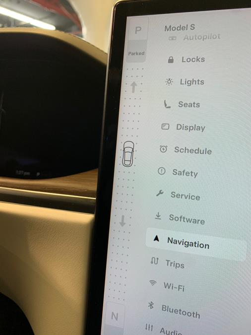 2021 Tesla Model S Long Range AWD photo 30