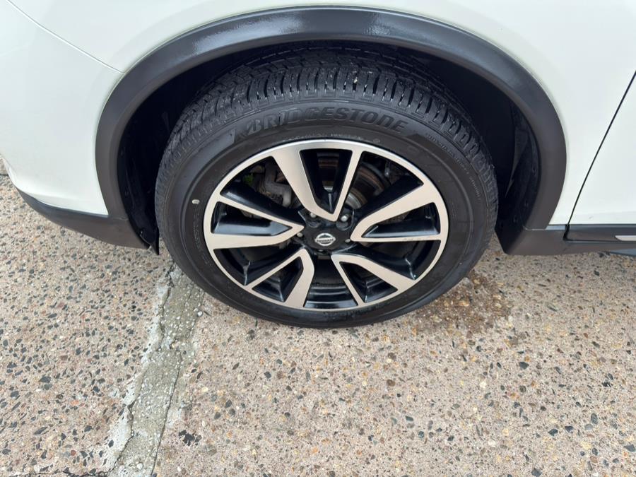 2018 Nissan Rogue AWD SL, available for sale in Manchester, Connecticut | Carsonmain LLC. Manchester, Connecticut 2018 Nissan Rogue AWD SL, available for sale in Manchester, Connecticut | Carsonmain LLC. Manchester, Connecticut