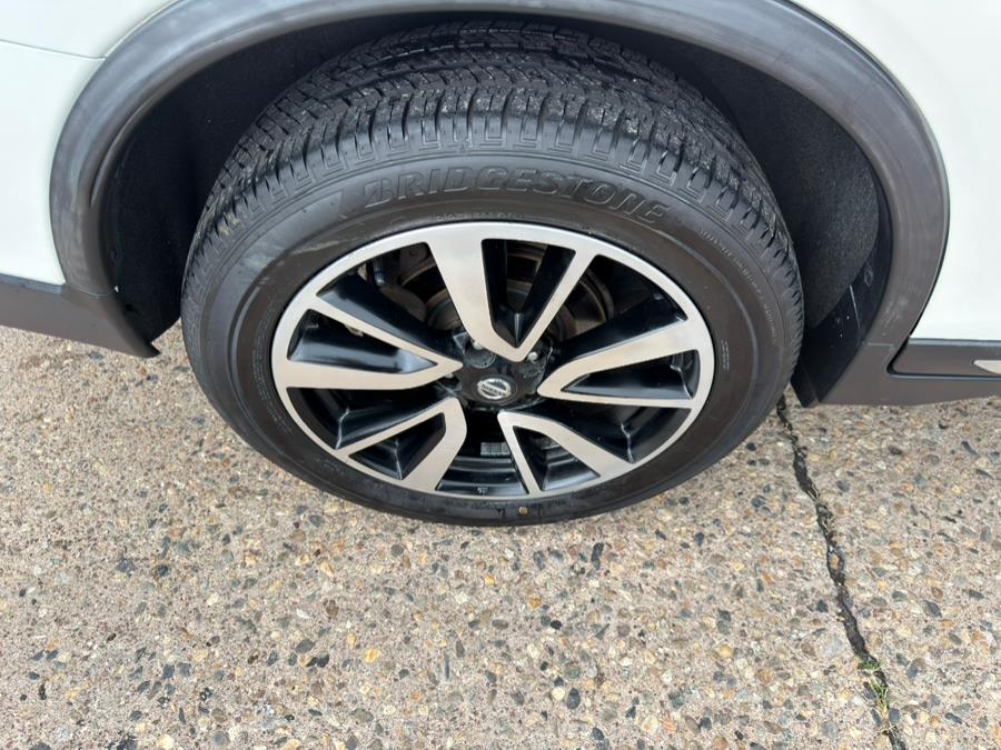 2018 Nissan Rogue AWD SL, available for sale in Manchester, Connecticut | Carsonmain LLC. Manchester, Connecticut 2018 Nissan Rogue AWD SL, available for sale in Manchester, Connecticut | Carsonmain LLC. Manchester, Connecticut