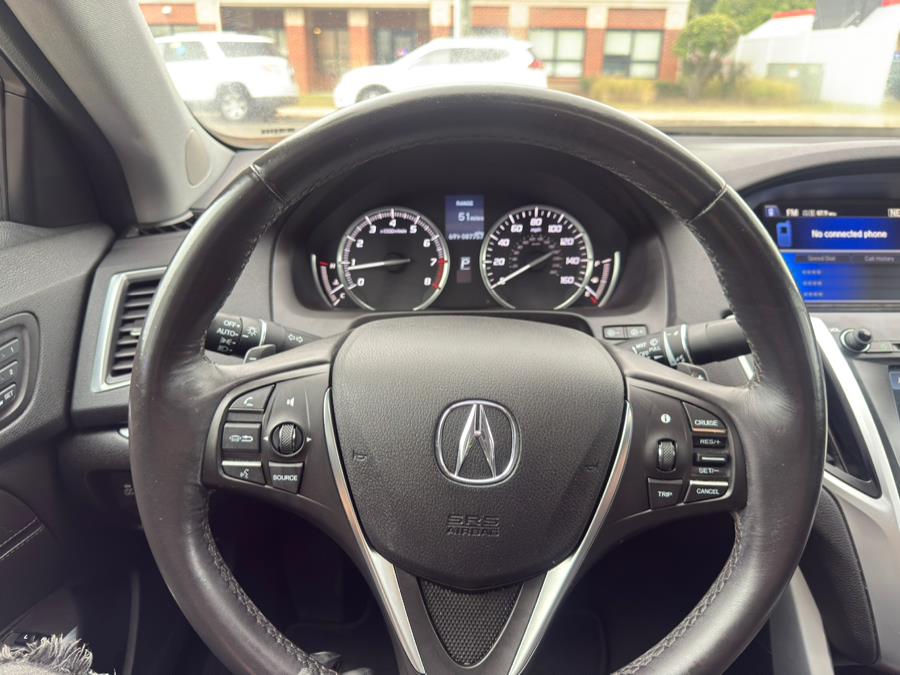 2015 Acura TLX 4dr Sdn FWD, available for sale in Manchester, Connecticut | Carsonmain LLC. Manchester, Connecticut 2015 Acura TLX 4dr Sdn FWD, available for sale in Manchester, Connecticut | Carsonmain LLC. Manchester, Connecticut