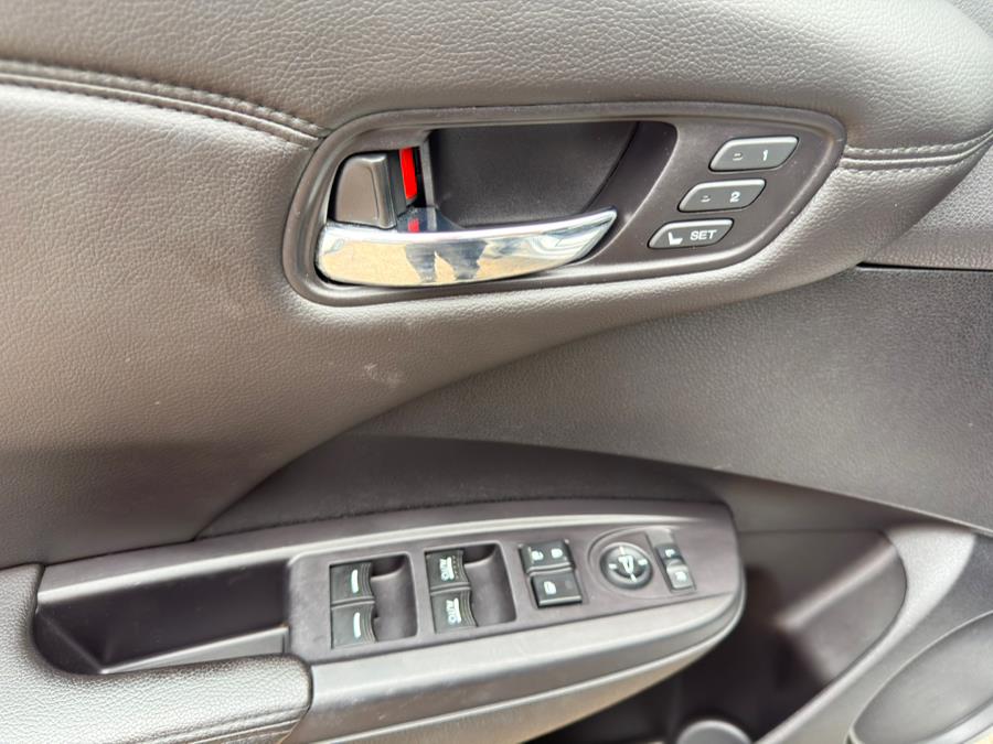 2014 Acura RDX AWD 4dr Tech Pkg, available for sale in Manchester, Connecticut | Carsonmain LLC. Manchester, Connecticut 2014 Acura RDX AWD 4dr Tech Pkg, available for sale in Manchester, Connecticut | Carsonmain LLC. Manchester, Connecticut