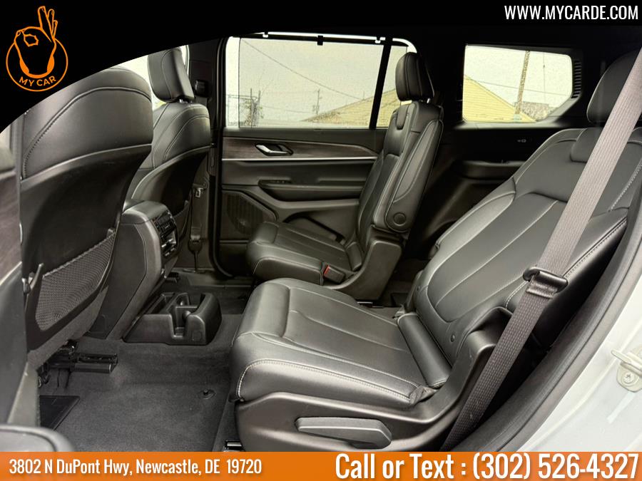 2024 Jeep Grand Cherokee Limited photo 19