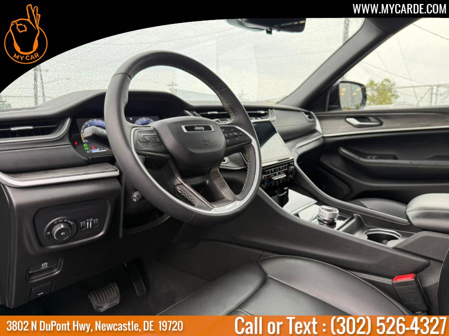 2024 Jeep Grand Cherokee Limited photo 23