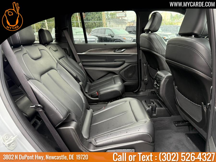 2024 Jeep Grand Cherokee Limited photo 16