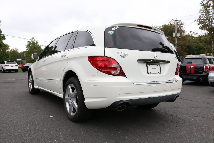 2010 Mercedes-Benz R-Class 4MATIC 4dr R350, available for sale in Bristol, Connecticut | Dealmax Motors LLC. Bristol, Connecticut 2010 Mercedes-Benz R-Class 4MATIC 4dr R350, available for sale in Bristol, Connecticut | Dealmax Motors LLC. Bristol, Connecticut