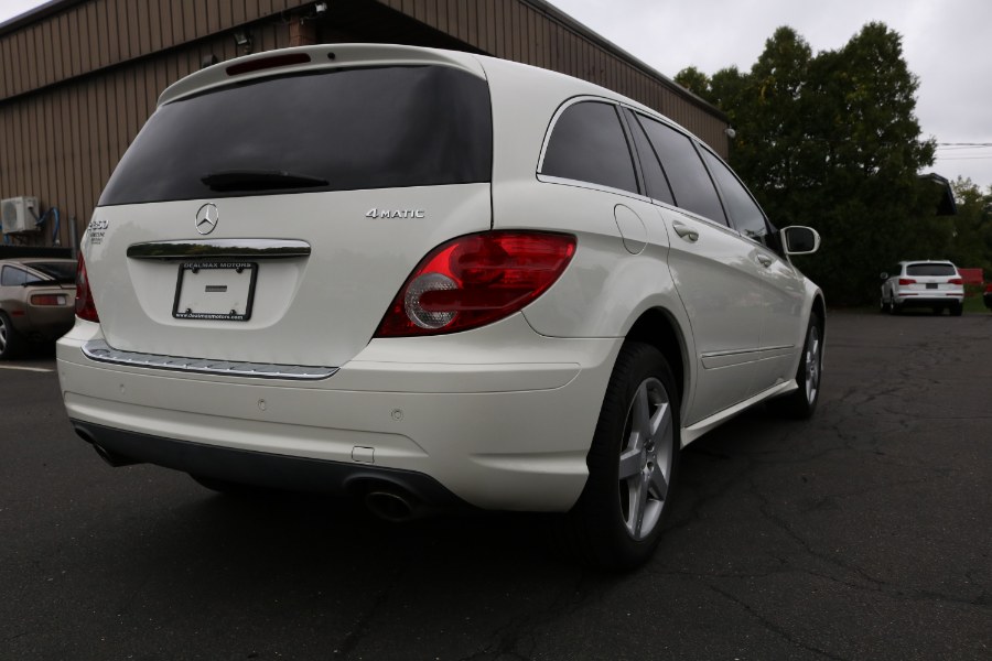 2010 Mercedes-Benz R-Class 4MATIC 4dr R350, available for sale in Bristol, Connecticut | Dealmax Motors LLC. Bristol, Connecticut 2010 Mercedes-Benz R-Class 4MATIC 4dr R350, available for sale in Bristol, Connecticut | Dealmax Motors LLC. Bristol, Connecticut
